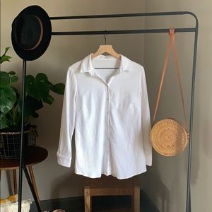 Chevron button down